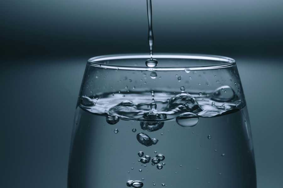 O wodzie z dystrybutorów