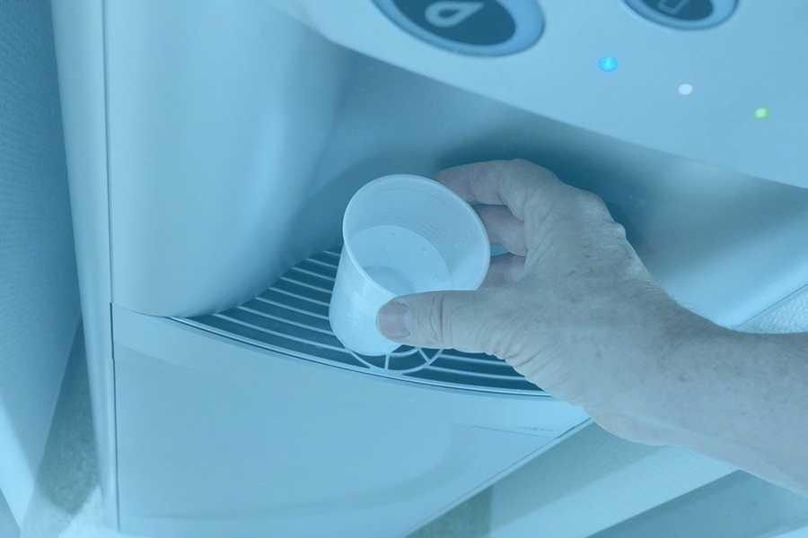 Technologia bezbutlowych dystrybutorów wody